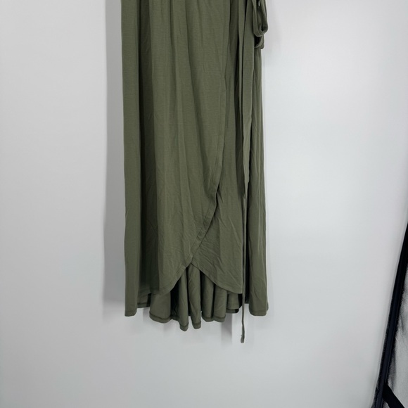 NWT Quince Tencel Jersey Midi Wrap Dress in Sage - Picture 7 of 15